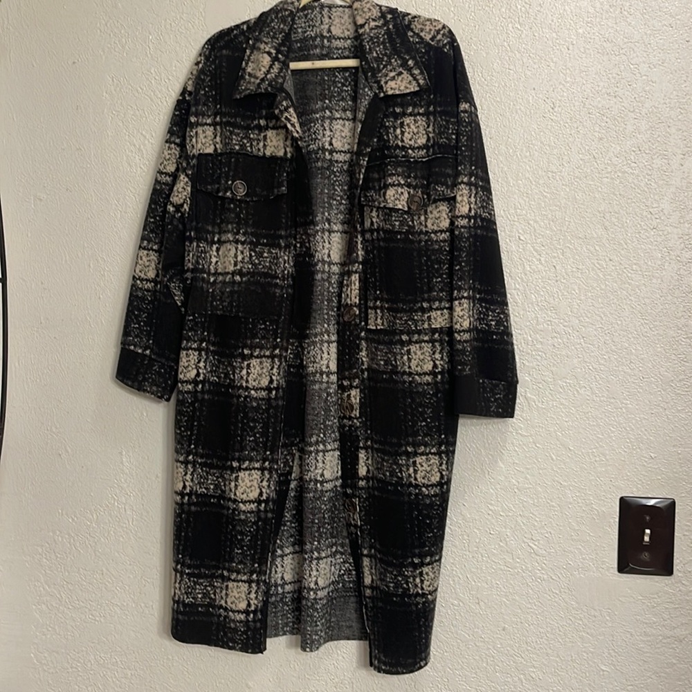 Bucketlist trench coat